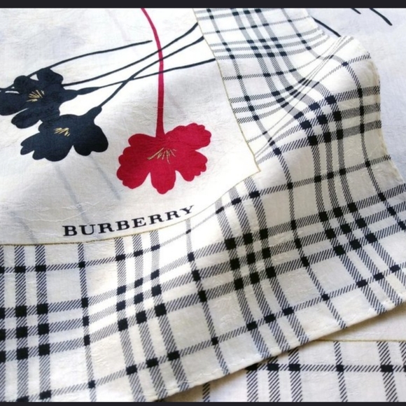 Authentic Burberry VTG Nova Check Floral Handkerchief - Picture 10 of 14